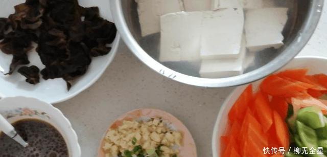 家人|改进鱼香豆腐,三个关键点,就让豆腐入味,色香味俱全,家人赞!