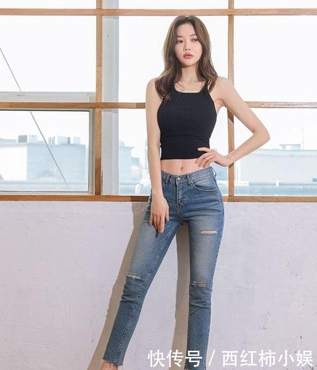 小姐姐|小姐姐时尚牛仔裤,展现出你优雅的时尚品位!