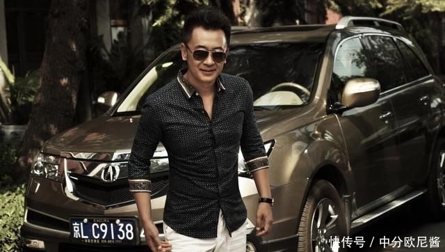 不弃|44岁的黄海波如今怎么样了？当年“出事”后，幸好有她不离不弃