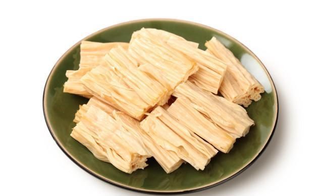 大厨|腐竹不要直接用清水泡大厨教你1招,1分钟泡发,美味又筋道