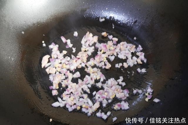 营养|一早起来没胃口,试试这早餐,酸甜开胃营养美味,一上午活力满满