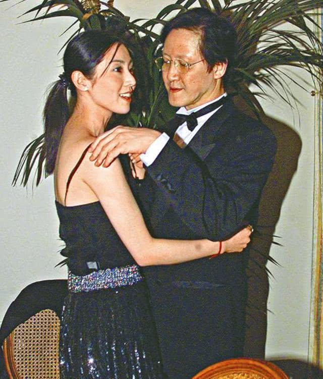 宝宝|傅程鹏二度当爸父爱爆棚,点赞母子温馨照,内地捞金缺席儿百日宴