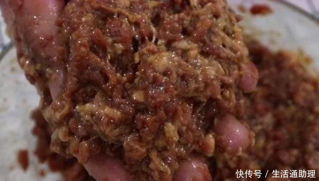 饺子馆|饺子馆里的饺子好吃，两种自制调味料是关键，商业版本，值得收藏