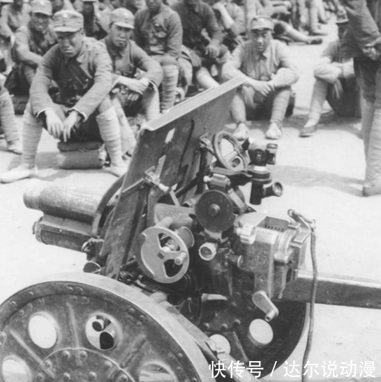 发起|除夕前一天日军发起扫荡,军区干部不信情报,分区司令员县长阵亡