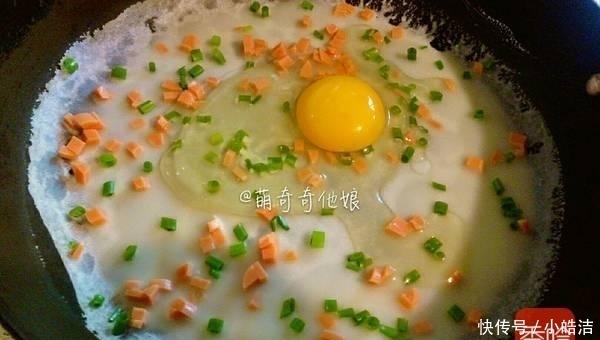  分钟|8分钟粗粮早餐饼，拌好面糊就能烙，吃过一次，天天想做，特简单