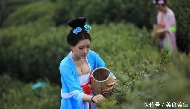 喝茶|长期爱喝茶的人,最后都怎么样了?尤其是喝浓茶,中国茶外国咖啡