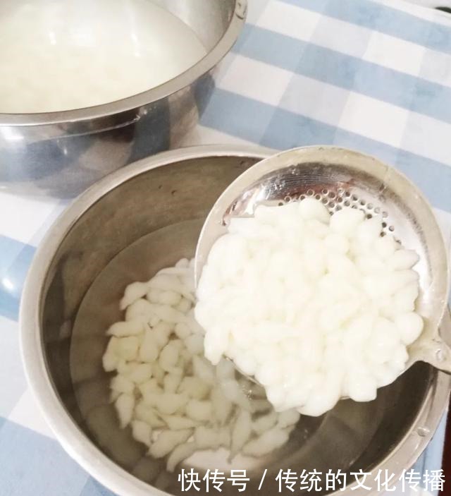 比例|凉虾冰爽软糯好吃,自制凉虾新方法,这个配方比例分享给你!