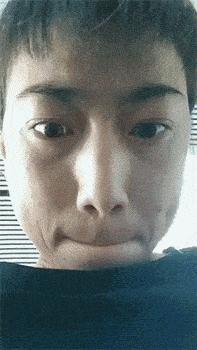 搞笑|搞笑GIF:大爷你觉得它俩谁会赢?