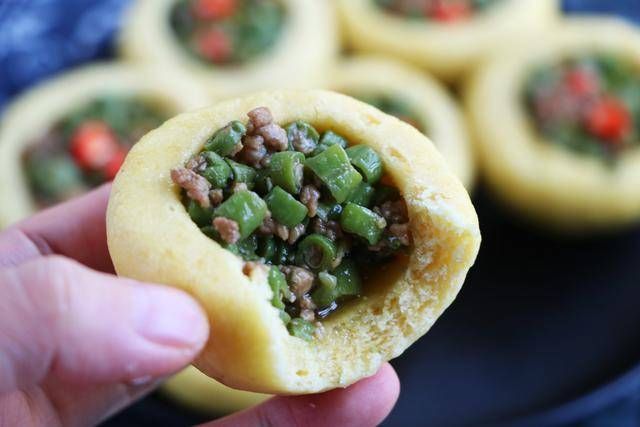  特别|1碗玉米面1把豆角，简单一做，既当菜又当饭，全家人都爱吃