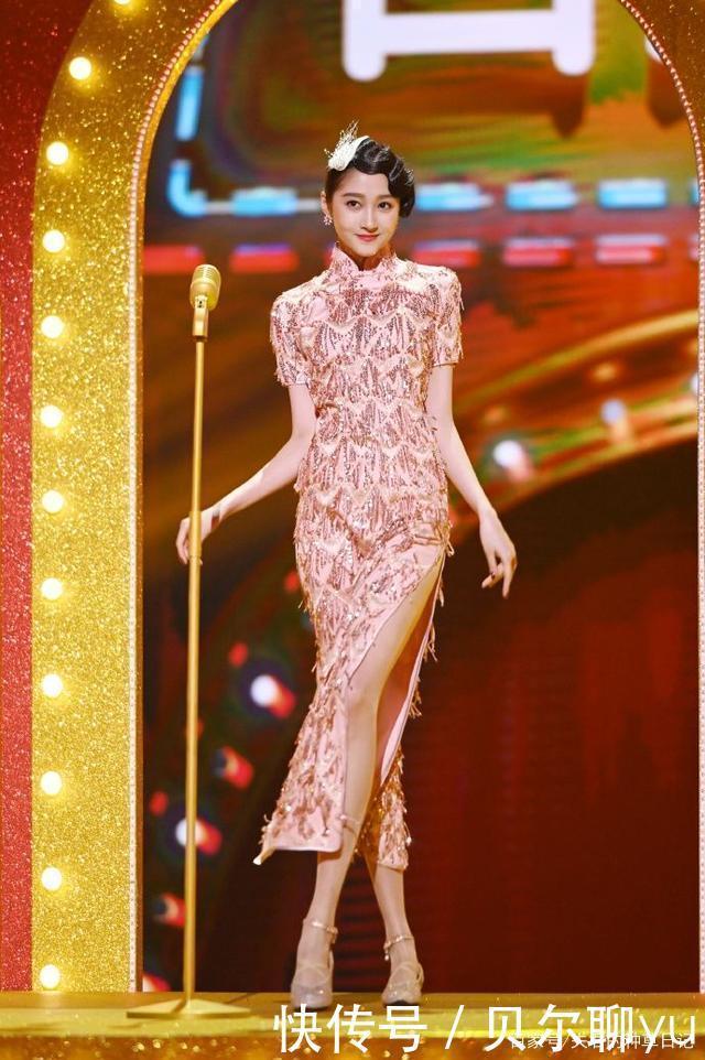 身材|适合穿旗袍的女人,身材一定是符合这5个特征,瘦真的不在其中