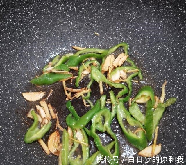 下饭|辣椒炒肉,好吃下饭,简单易做