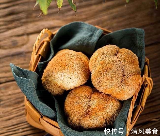 温暖|温暖养胃的猴头菇鸡汤,滋润温暖,既养生又简单