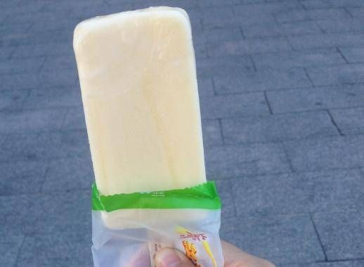 零食|公认4种包装“土得掉渣”的零食,我赌十包辣条,90后都吃过