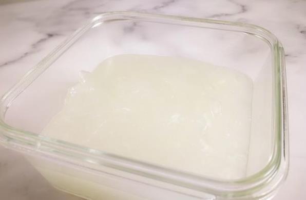  方法|想吃凉粉不用买，在家就能做，方法和配方比例教给你，5元做一锅