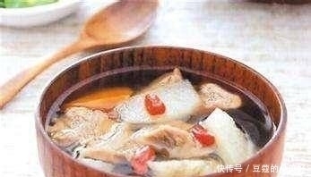 枸杞|老祖宗留下来的炖肉秘籍不管炖牛肉还是羊肉,加点它软嫩不腥膻