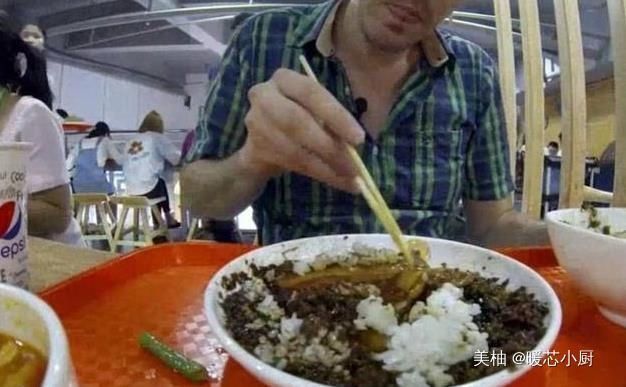 老外|老外放狠话5000美元,吃遍中国这个市,结果1顿饭堵了他的嘴