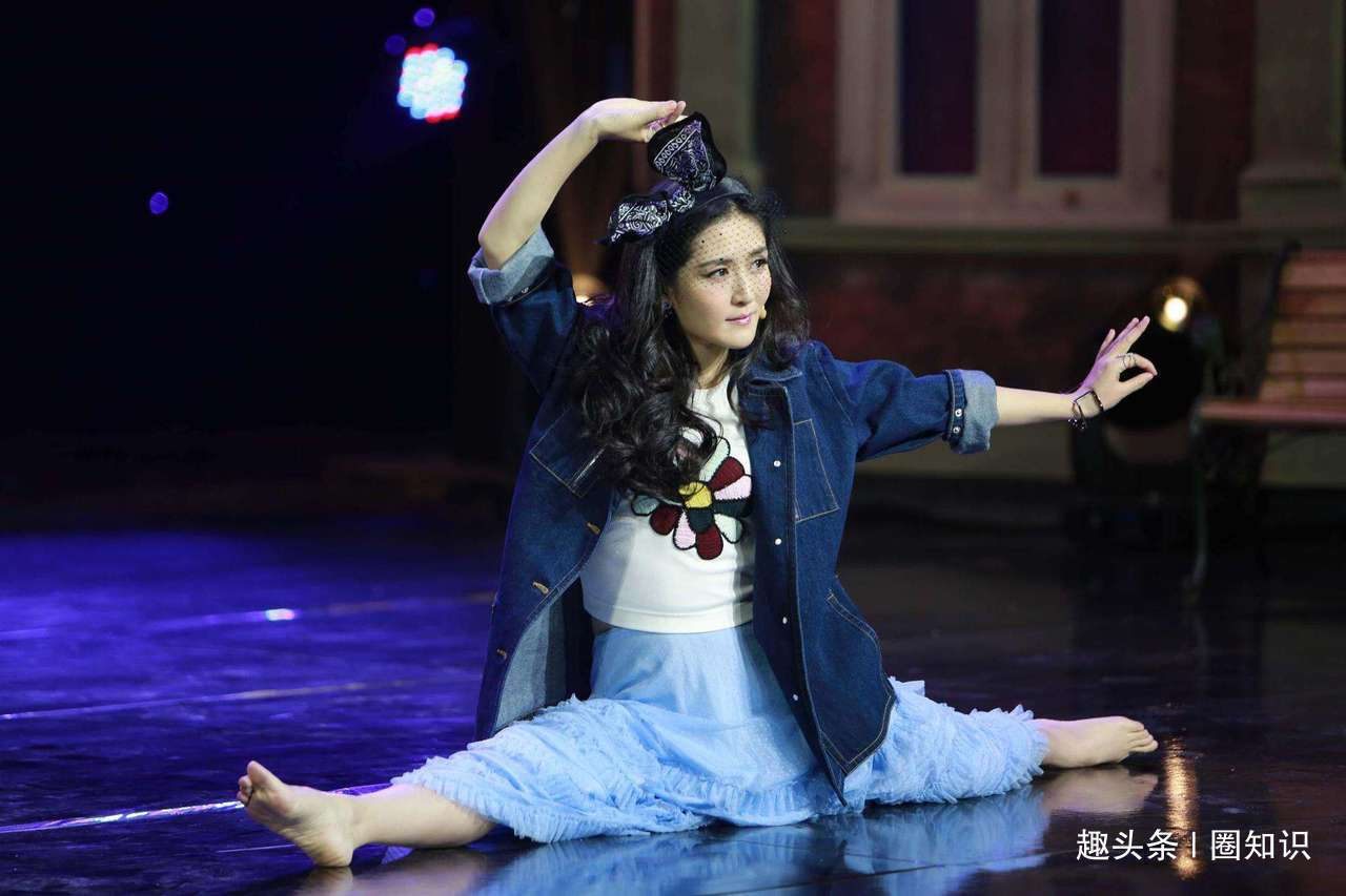  沈腾和贾玲|《笑起来真好看》开播就扑街，沈腾也难救，失去何炅的谢娜能行吗