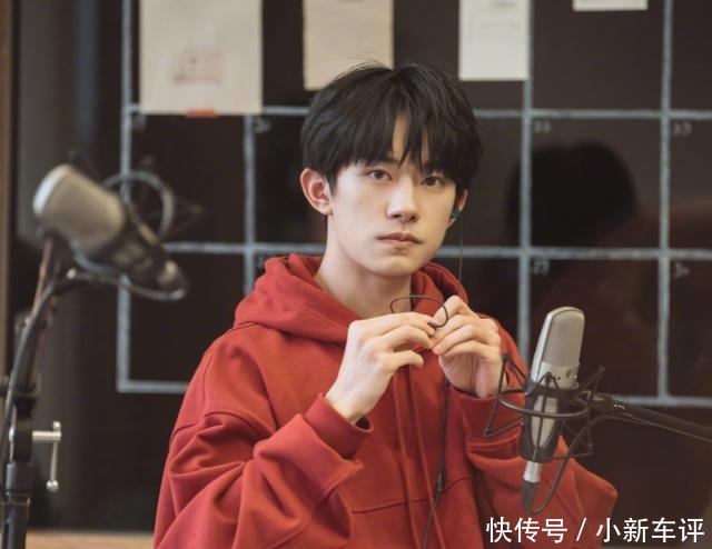 头像就|易烊千玺惊喜客串《密逃2》,出场方式很特别