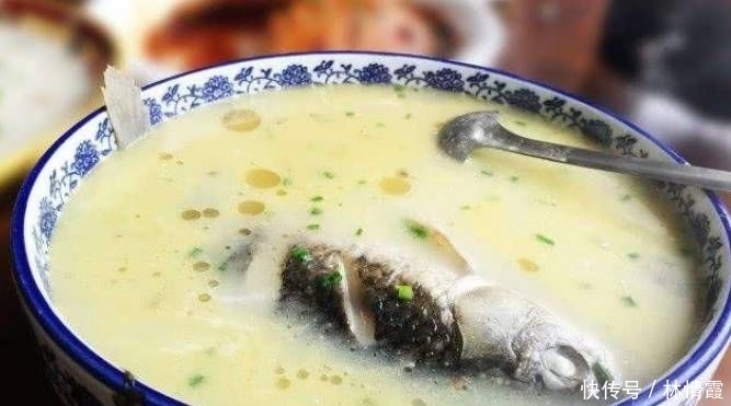 好喝|怎么把鲫鱼汤做的又白又浓,两个细节要注意,汤汁才会又白又好喝