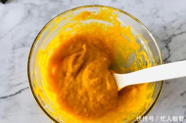 简单|南瓜又有新吃法,这种甜品只需简单4步,低脂低糖还吃了不怕长肉