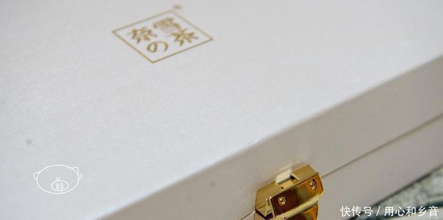 奶黄流心|2020,当中秋遇上国庆,六种口味的月饼齐欢乐