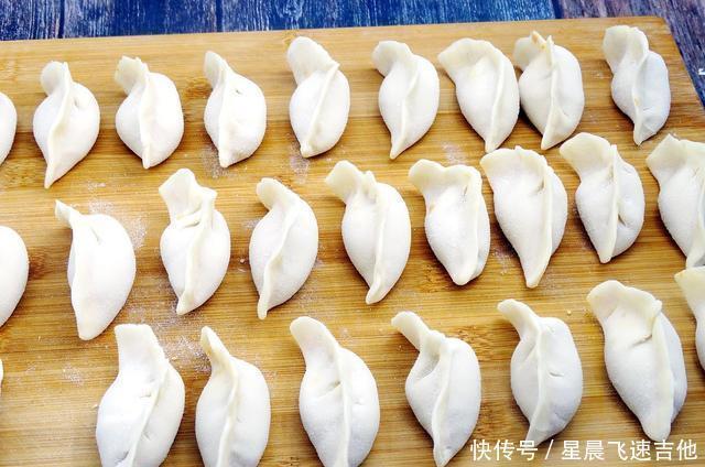 好吃|萝卜饺子馅应该这样调,不焯水也不直接包,无异味更鲜美,太好吃