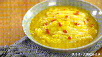 没想到|闺蜜4人来家里做客,准备了5菜1汤1甜品,没想到都光盘了