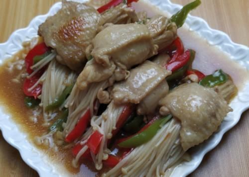 开胃|简单好吃的金针菇鸡翅卷,鲜嫩爽口,营养开胃,不错的家常美食