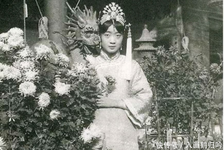 婉容|罕见老照片:末代皇后婉容,在后宫中只能称是个美人胚子