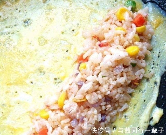 蛋包饭|寿司卷蛋包饭,柔软可口,味道丰富,10分钟后结束