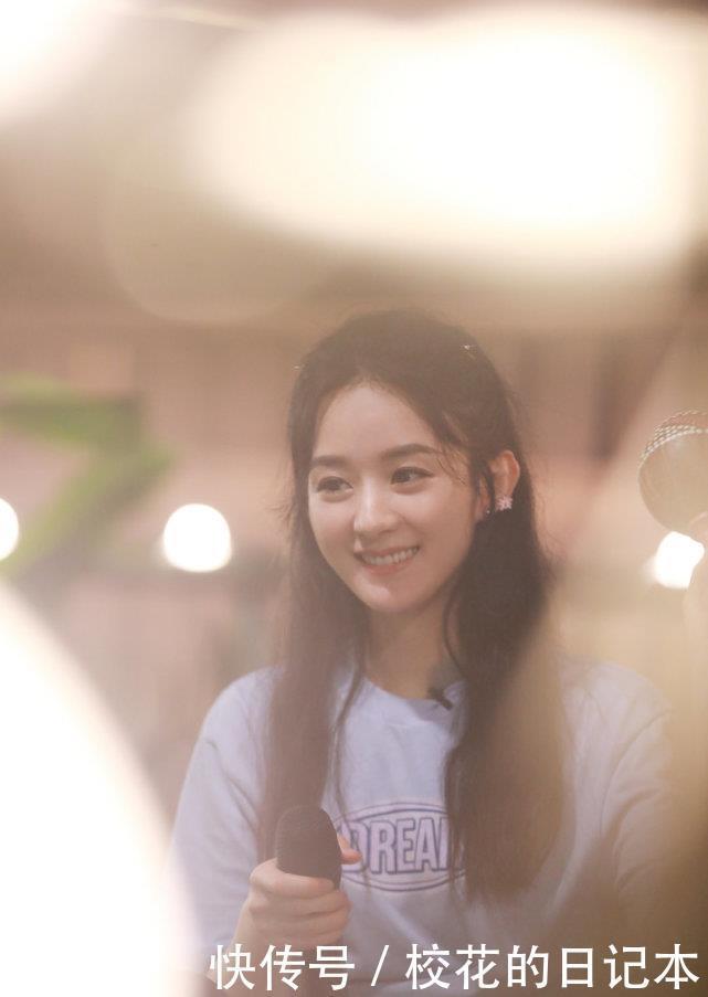  预防|赵丽颖工作室为反黑太努力，照片文案一步到位，提前预防老板被骂