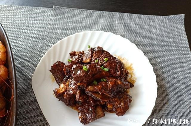 血本|下血本了!周末老公做了一大桌好菜,晒朋友圈天天吃可养不起!