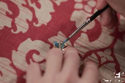 耳饰|baby制作手工耳饰,纤纤细手镂云裁月,看到成品网友们不淡定了