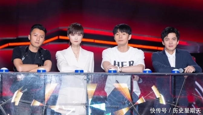 当场|李健采访时问谢霆锋:演唱会唱你的歌行不行?谢霆锋当场拒绝