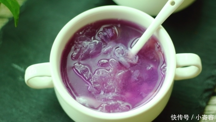 用清水|好喝看得见的紫薯银耳百合汤,清热又润肺,适合经常炖给家人喝!