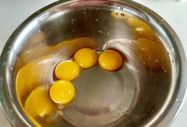 葡萄干|美食分享:新吃法玉米粉蓝莓葡萄干蛋糕卷美味