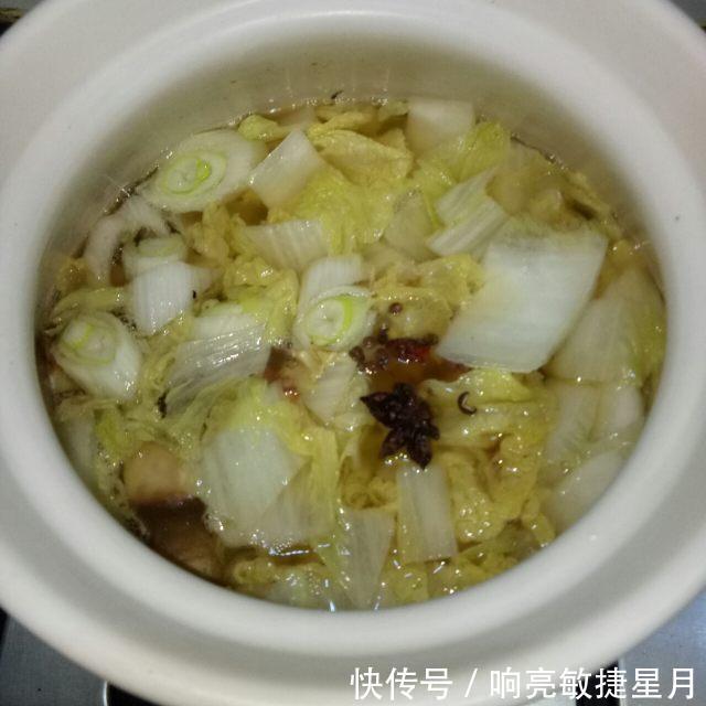 健康|白菜炖豆腐，营养又健康，简单便捷