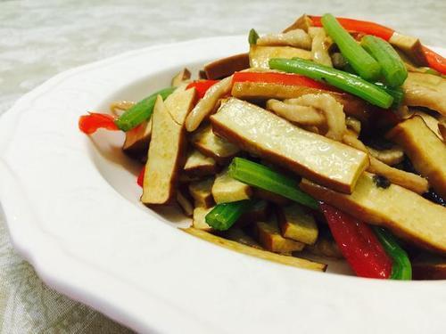 家常|一道开胃下饭的家常好菜,简单易学,经济实惠!