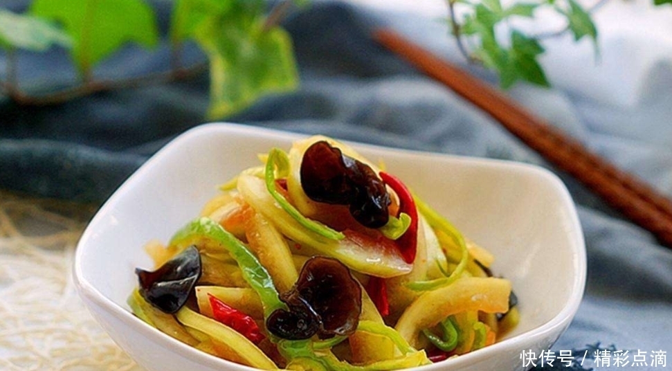  西瓜皮|7月里，爱吃西瓜还不如多吃它，润肠通便瘦小腹