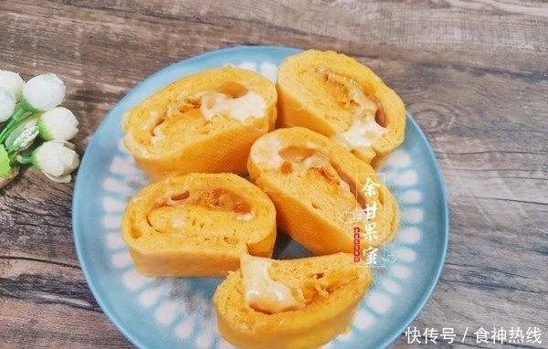  松软|面粉花样做法，一卷一蒸，有牛奶有粗粮，松软香甜，刚出锅吃3个