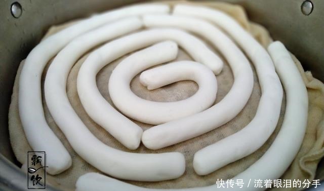 年糕|想吃年糕不用买,教你在家做,一搓一蒸做一锅,成本只需3元钱