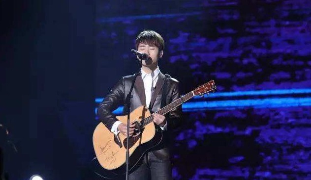  选秀节目|最惨的《中国好声音》冠军，以新人身份重新参赛，二次夺冠依旧不红！