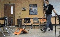 王者|搞笑GIF趣图:她曾经是个王者,后来