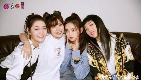 谢幕|中国第一女团谢幕,演唱会泪点太多,一切都只是重新开始