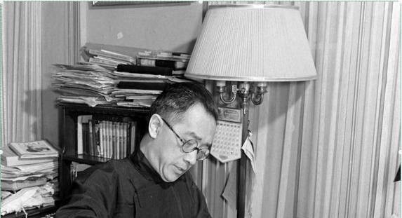 名人|胡适、郁达夫……名人多怪癖啊！