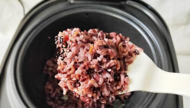 身体|女儿隔三差五要吃这早餐,3元煮一大锅,常吃滋养脾胃,身体棒