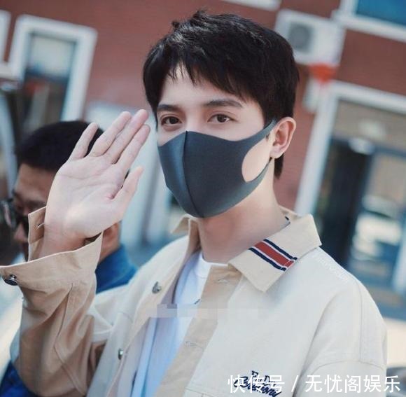 生图|《创造营》撞上《青你3》,选手生图已抢占先机,质量堪忧