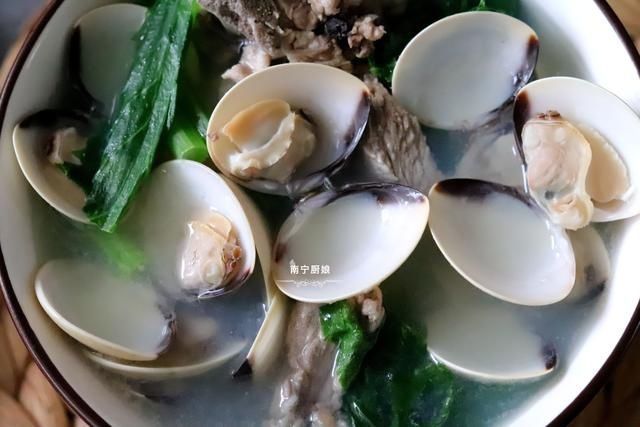 可惜|春天这菜是个宝,3块钱1斤,钙含量是牛肉的32倍,不吃太可惜了!