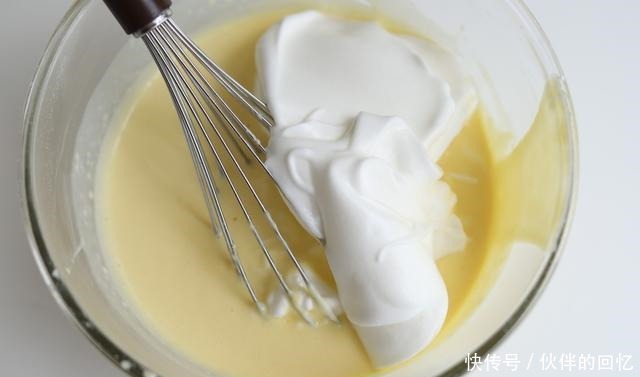 方子|这个方子告诉你如何做出不开裂,不回缩,组织细腻的轻芝士蛋糕