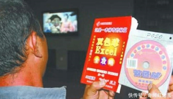 吃饭|穷小伙彩票中大奖，花光积蓄请朋友吃饭，第二天领奖时哭笑不得